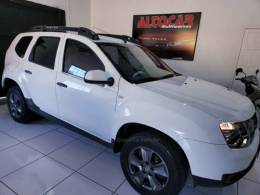 RENAULT - DUSTER - 2018/2019 - Branca - R$ 72.900,00