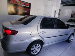 FIAT - SIENA - 2011/2012 - Prata - R$ 35.900,00