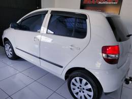 VOLKSWAGEN - FOX - 2005/2006 - Branca - R$ 28.900,00