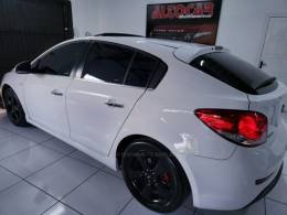 CHEVROLET - CRUZE - 2013/2014 - Branca - R$ 74.900,00