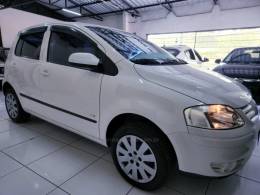 VOLKSWAGEN - FOX - 2005/2006 - Branca - R$ 28.900,00