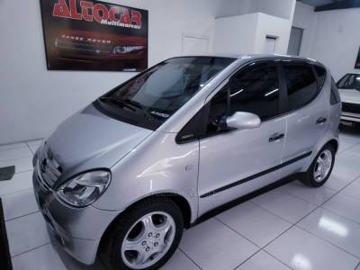 MERCEDES-BENZ - CLASSE A - 2002/2003 - Prata - R$ 35.900,00