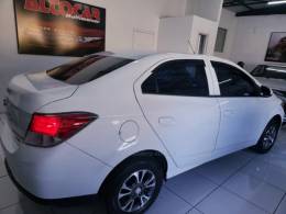 CHEVROLET - PRISMA - 2013/2014 - Branca - R$ 45.900,00